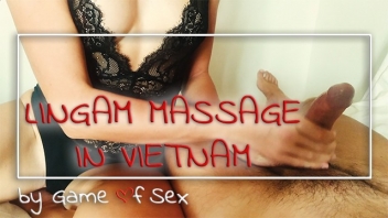 ดูหนังโป๊เวียดนาม รีวิวนวดกระปู๋ที่ฮานอย Massage XXX เลือกสาวเวียดนามสวยๆนมใหญ่ๆ ชักว่าวควยสดผ่อนคลายความเงี่ยนของหนุ่มๆ รูดควยขึ้นลงด้วยความเร็วแสงน้ำแตกคามือเลยคับ