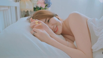 Jena Nude Porn หนังเอวีเกาหลีสาวสวย น้องจีน่านางเอกเกาหลีหุ่นน่าเย็ด ถ่ายนู้ดโชว์หวิวใช้นิ้วเกี่ยวเบ็ดหีตัวเอง สองมือลูบไล้ทั่วร่างกายผ่านหัวนมแล้วติ้วหีโชว์